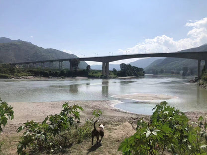 2-tägiges Camping am Nujiang-Fluss und der Gaoligong Mountain Coffee Farm