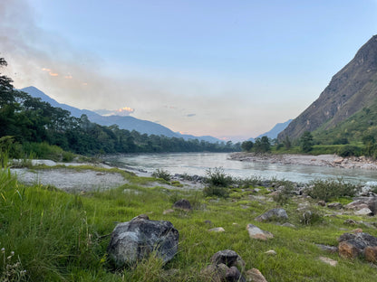 Campamento de 2 días junto al río Nujiang y la plantación de café de la montaña Gaoligong