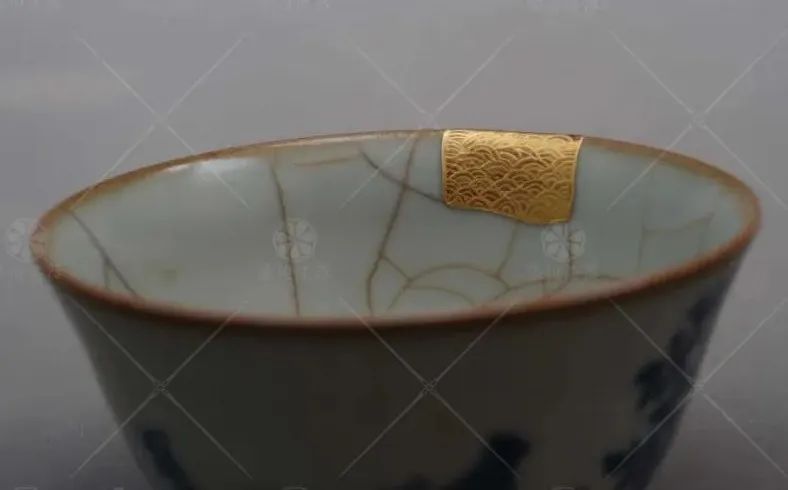 Seien Sie für einen Tag ein Kintsugi-Meister