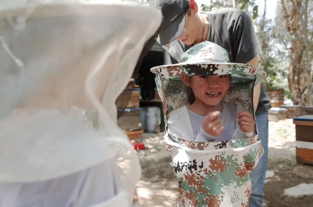 El &quot;Proyecto Caravana&quot; de Chunyu | Lleva a las abejas a un viaje para encontrar lugares donde florecen las flores