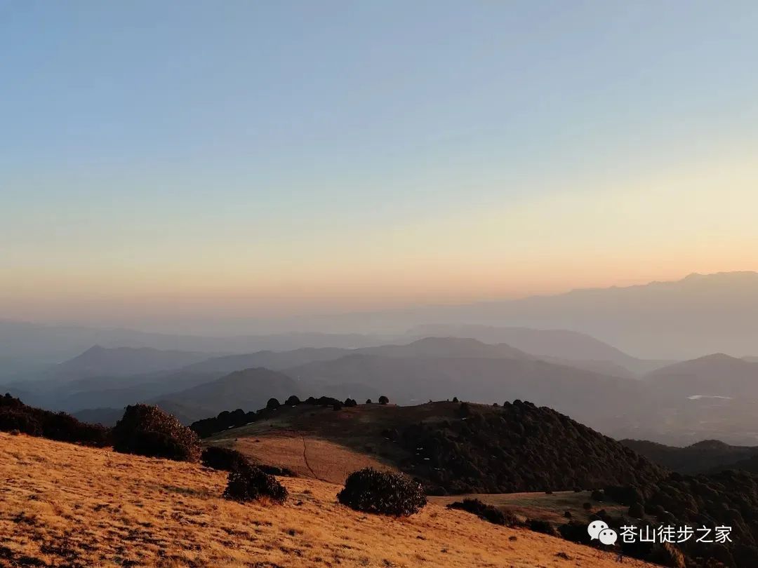 Wanderung zum Berg Jizu | Ein buddhistischer Pilgerweg (mittlere Distanz)