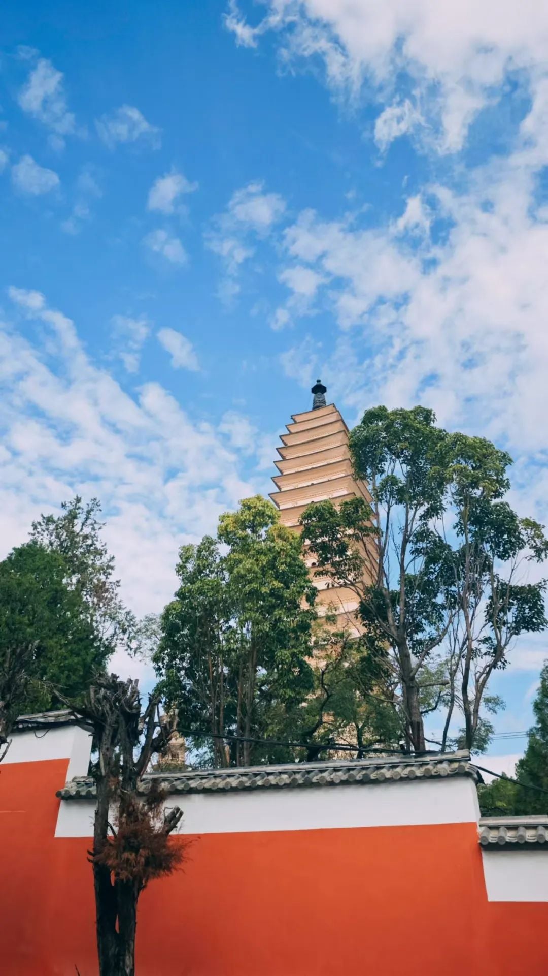 ปั่นจักรยานรอบเมืองต้าหลี่ | สำรวจหมู่บ้านและผู้คนบริเวณเชิงเขาชางซาน