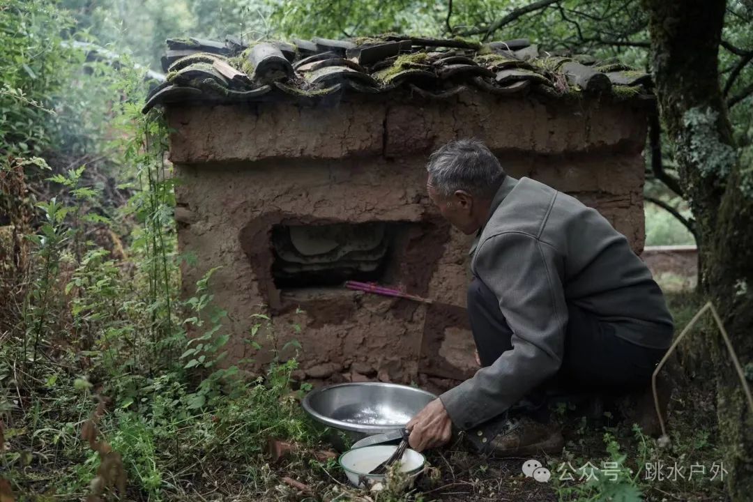 (6,7월) 산에서 매실 따기 | 청매실주 한 병 담그기