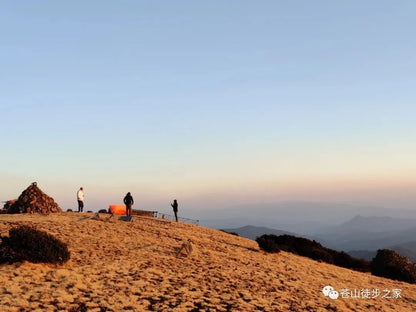 Wanderung zum Berg Jizu | Ein buddhistischer Pilgerweg (mittlere Distanz)