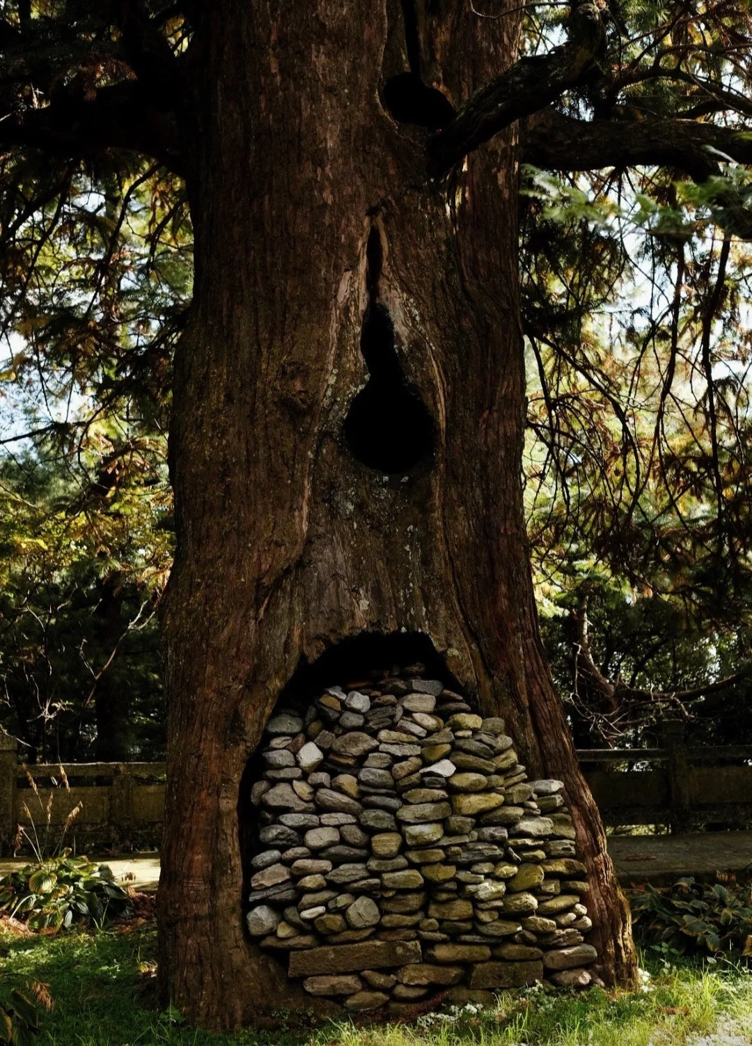 Wuwei Temple (walking in the mountains)