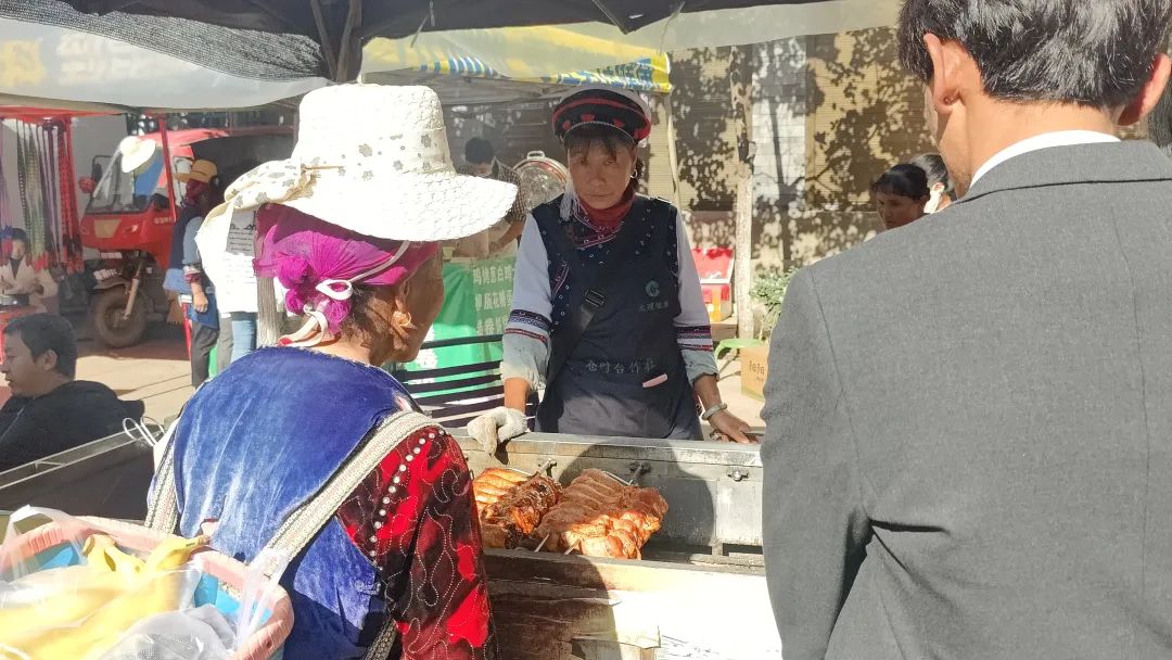 마을과 마을을 자전거로 여행하다 | Brother Ding과 함께 지역 문화 탐험