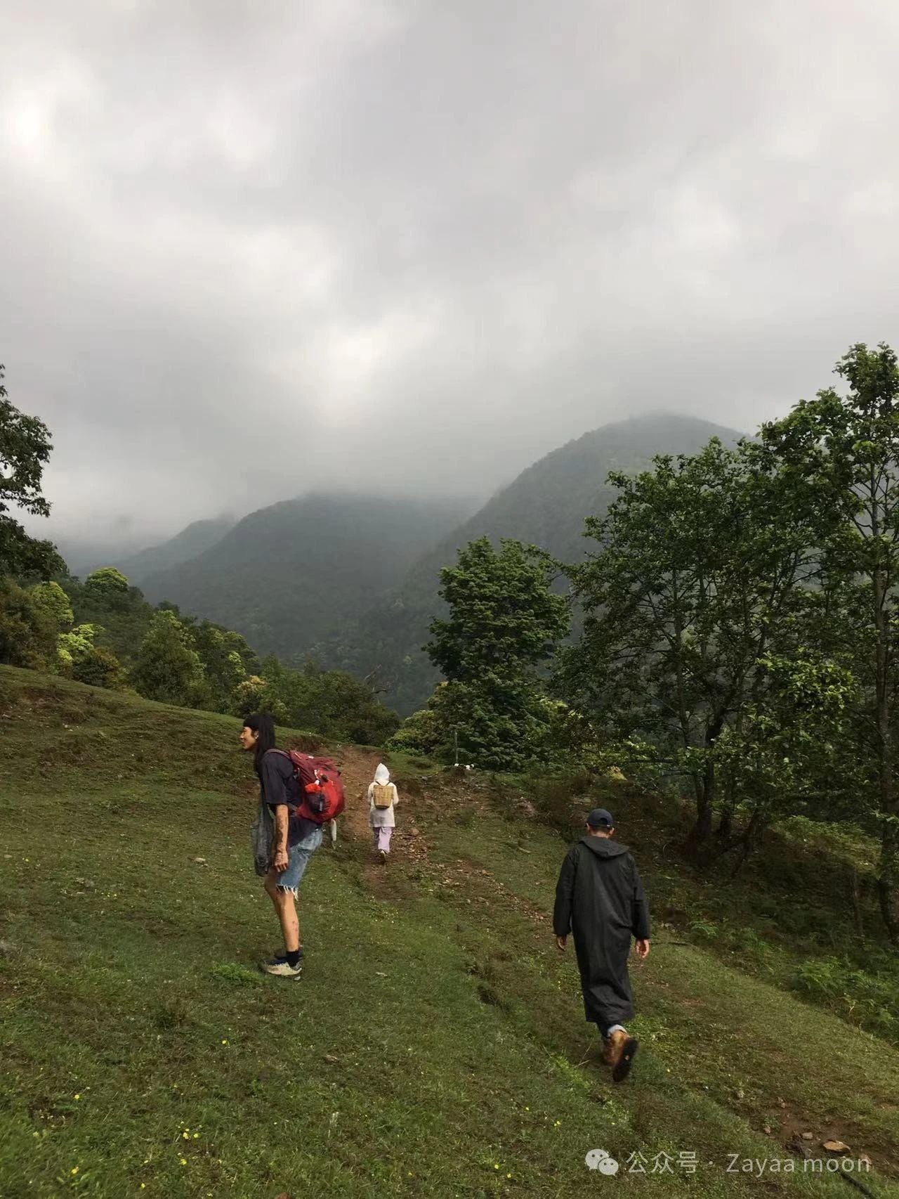 Un día en la casa de un &quot;pariente&quot; en las profundas montañas de Xipo | El otro lado de la montaña Cangshan