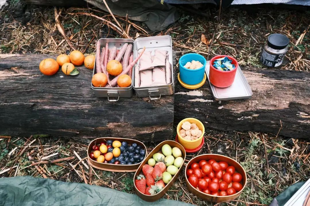 시포 깊은 산 속 &#39;친척&#39; 집에서 보낸 하루 | 창산의 저편