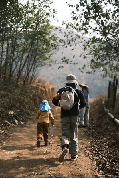 시포 깊은 산 속 &#39;친척&#39; 집에서 보낸 하루 | 창산의 저편