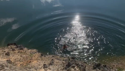 Acampada en la isla y en el bosque del lago | Embalse de Jizi