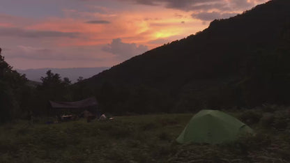 (Junio-noviembre) Campamento en la ladera oeste de la montaña Cangshan