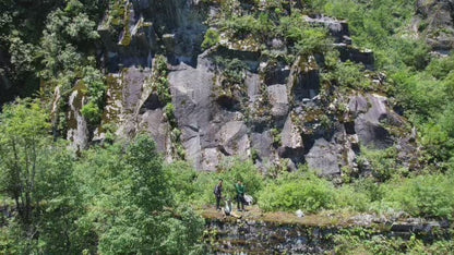 徒歩で梅渓峡谷へ | 寺院、鉱山、玉帯路の端（中距離） 