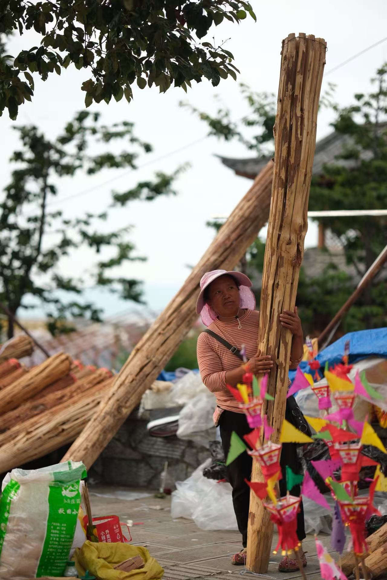 大理白族火把节（每年农历6月25）