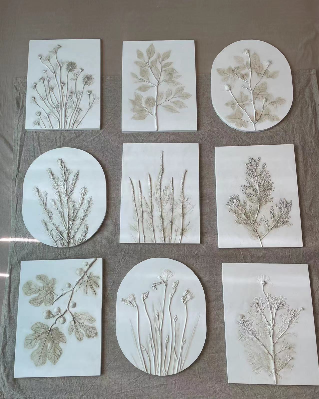 Agua | Plant rubbing plaster relief