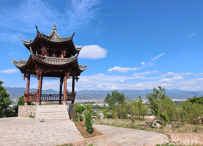 Weishan Temple Street Market | 3rd and 8th of each month