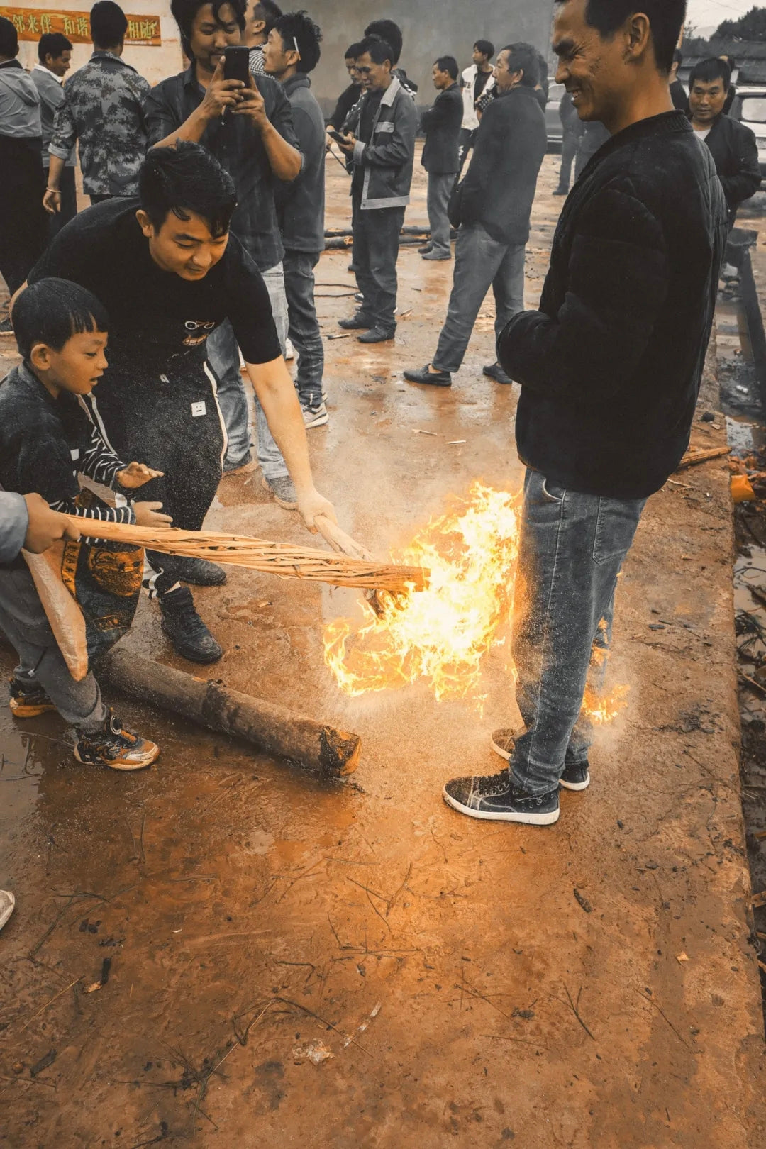 大理白族火把节（每年农历6月25）