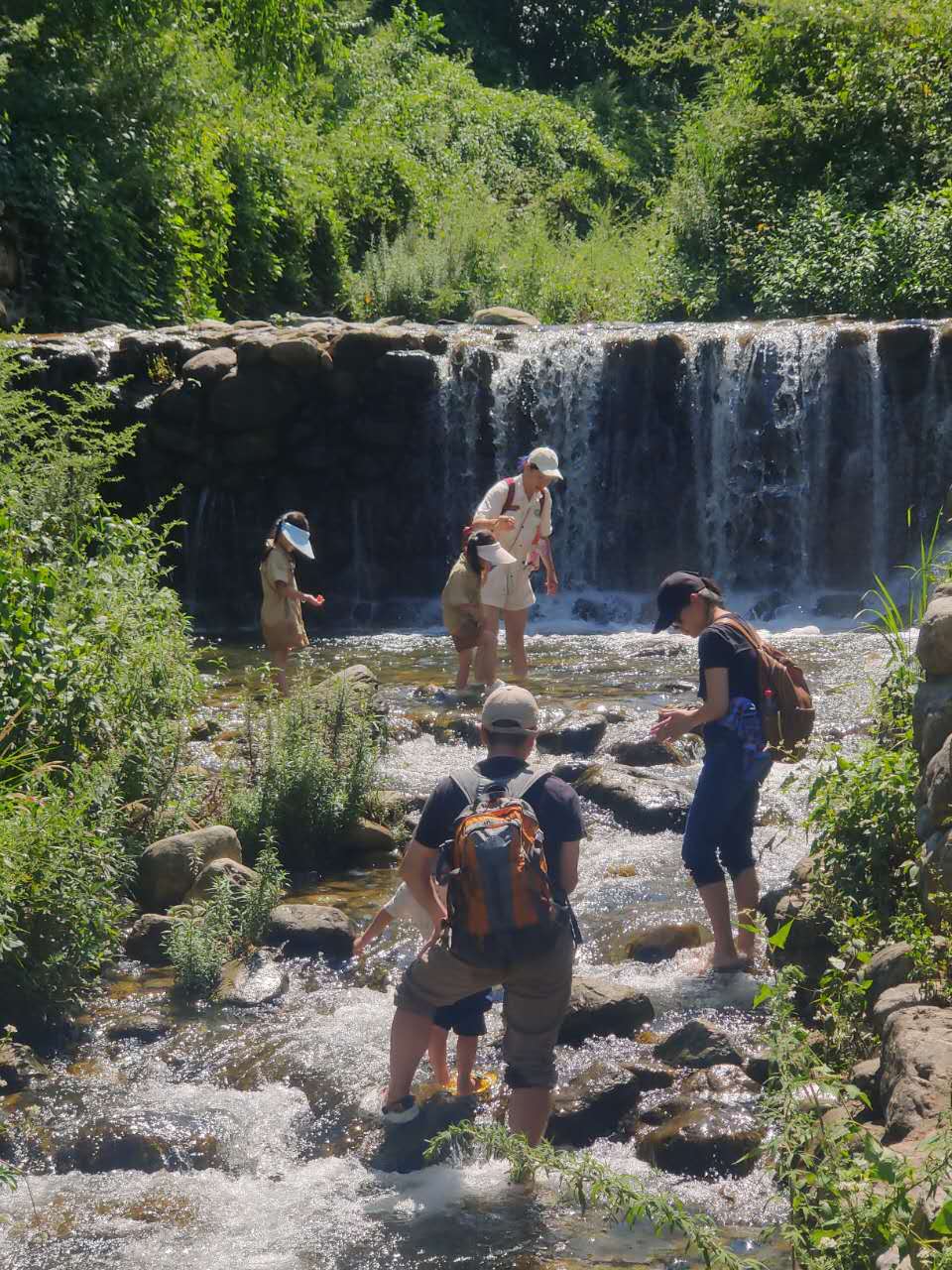 适合自己去的苍山溪流