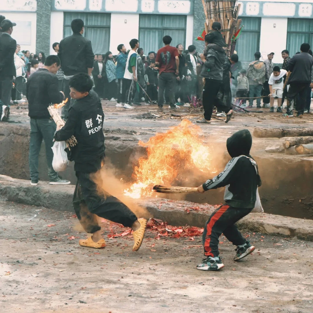 大理白族火把节（每年农历6月25）