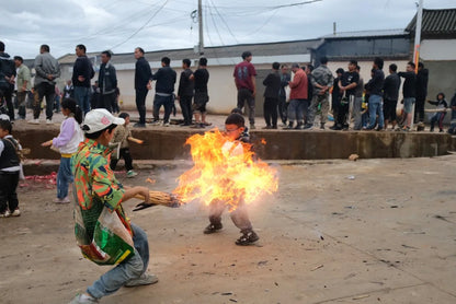 大理白族火把节（每年农历6月25）