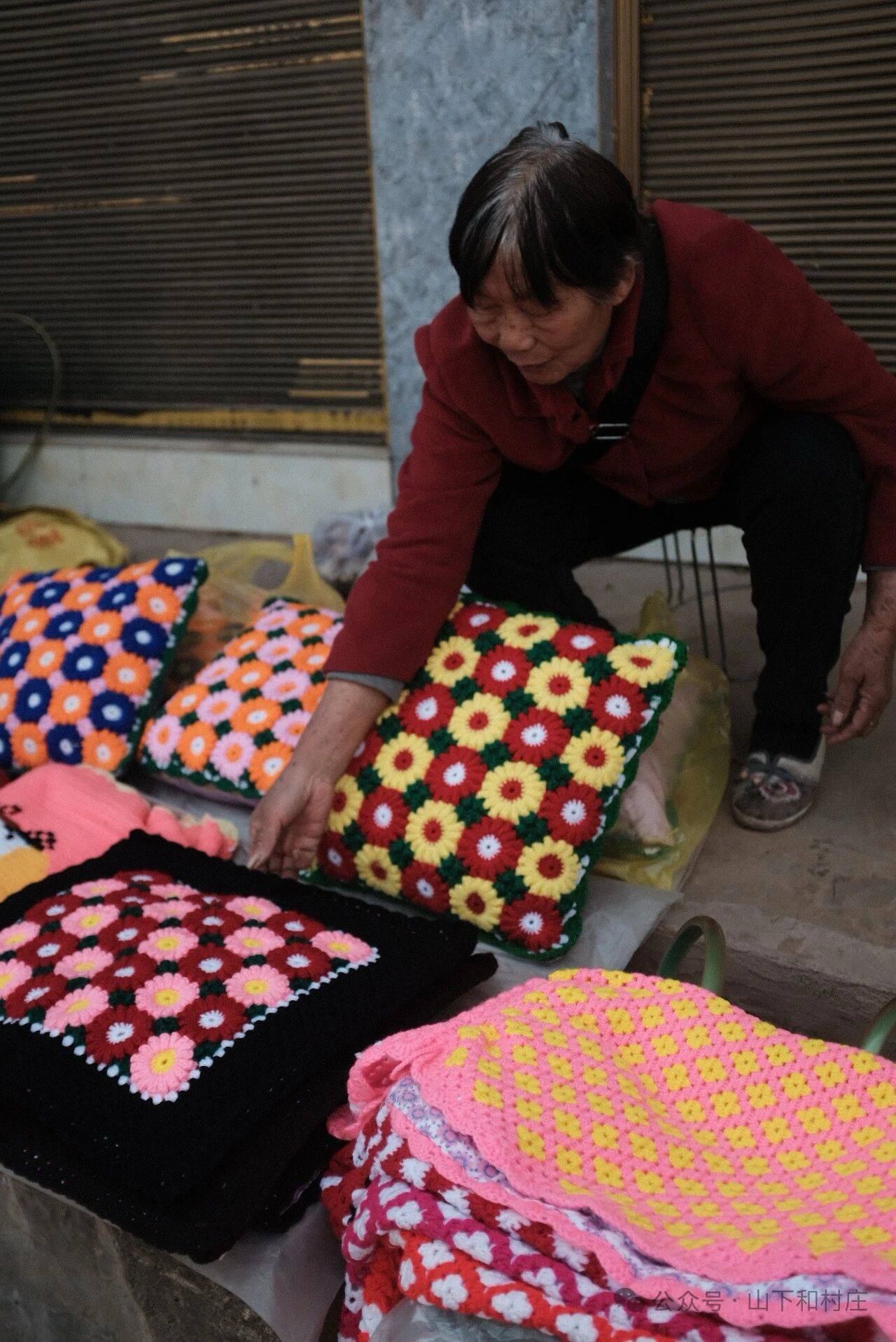 Weishan Temple Street Market | 3rd and 8th of each month