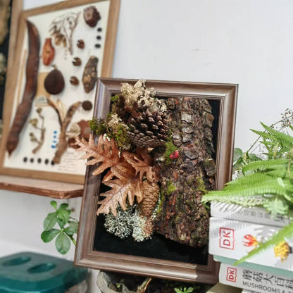 植物や果物を使って絵の額を作ります。 